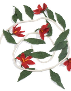 DDKC Cat Tree Garland Poinsettia